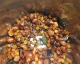 A picture of step 3 of Curry Leaves Podi Chutney.
