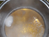Jabalí "a la cazadora" con agua de mar