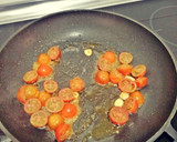 Foto del paso 1 de la receta: Espaguetis de calabacín a la puttanesca