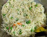A picture of step 3 of Vermicelli Pulao.