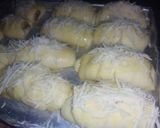 Foto langkah ke 7 dari resep Roti manis isi pisang.