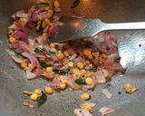 A picture of step 5 of Rava Upma.
