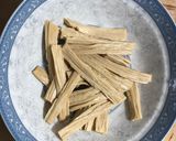 Hình bước làm 1 của món Tàu hủ ky xào nấm chay