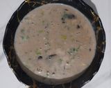 A picture of step 3 of Mushroom and Dil soup.