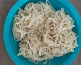 Foto langkah ke 6 dari resep 9. Mie homemade.
