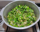 Foto del paso 1 de la receta: Relleno de acelga para pascualina
