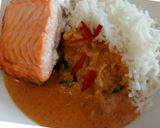 A picture of step 3 of Fluffy's Yui inspired salmon.