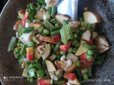 भोगीची भाजी (bhogichi bhaji recipe in marathi)