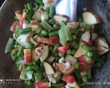 भोगीची भाजी (bhogichi bhaji recipe in marathi) रेसिपी स्टेप 2 फोटो 