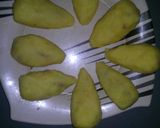 A picture of step 3 of Mash potatoes.