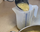 Foto del paso 5 de la receta: Merluza, habitas y sopa de guisantes