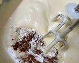 Foto langkah ke 5 dari resep Oreo Chocolate Cupcake.