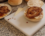 Foto del paso 5 de la receta: Bocadillo de Lomo y Cecina con salsa cítrica de membrillo