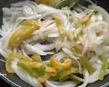 Foto del paso 6 de la receta: Guiso de garbanzos encebollados con toque picante