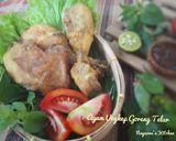 Foto langkah ke 7 dari resep Ayam Ungkep Goreng Telur.