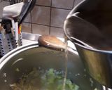Foto del passaggio 5 della ricetta Risotto con le zucchine