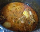 A picture of step 4 of Mutton potato curry.
