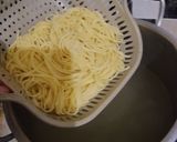 Foto langkah ke 1 dari resep Shimp Chicken pasta.