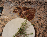 Foto del paso 1 de la receta: Gratín de patata con solomillo de cerdo
