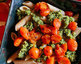Foto del paso 5 de la receta: Pasta integral con pesto de anacardos y cherrys