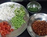मटर पोहा(mutter poha recipe in hindi) रेसिपी चरण 1 फोटो