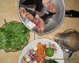 Foto langkah ke 2 dari resep Ikan Patin Bumbu Kuning Kemangi  Pedas.