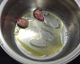 Foto del paso 4 de la receta: Calamares en su tinta 🦑 ✒️