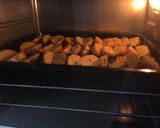 Foto langkah ke 4 dari resep Baked potato wedges.