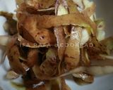 Foto langkah ke 1 dari resep Kripik Kulit Kentang.