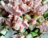Foto del paso 3 de la receta Macarrones integrales con atún y calabacín