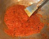 A picture of step 4 of Carrot Peas curry.