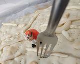 Foto del paso 12 de la receta: Empanada... nada, nada... no queda nada!