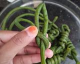 Foto langkah ke 2 dari resep Tumis kacang panjang saus tiram.