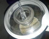 Foto del paso 3 de la receta: Licuado de banana liviano