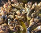 Sörben sült csirkecomb recept fázis 3 fotója