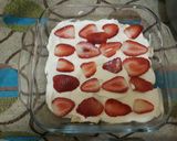 Foto del paso 3 de la receta: Postre frío de fresas y queso crema