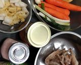 Foto langkah ke 1 dari resep Sop ceker kentang.