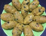 A picture of step 11 of Egg Pakodas.