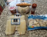 Foto del paso 1 de la receta: Lomos de Bacalao con tomate pimientos y almejas