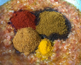 A picture of step 4 of Pav Bhaji.