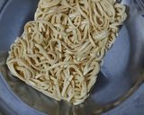 Foto langkah ke 1 dari resep Mie Bantal.