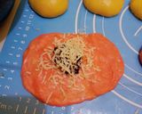 Foto langkah ke 5 dari resep Roti Kukus Pelangi.