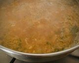 Foto del paso 4 de la receta: Merluza con gambas