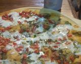 Foto del paso 6 de la receta: Pizza con sorpresa de pollo y ajíes 🍗🍕#pollo