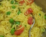 A picture of step 3 of Maggi (jain).