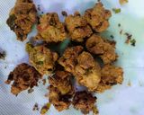 A picture of step 6 of Mint Cashewnut pakoda.