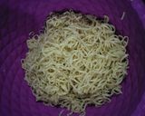 Foto langkah ke 4 dari resep Mi goreng ndeso ala hajatan / mi goreng legend.