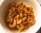 A picture of step 1 of Chingri Mach Bata (Prawn Chutney).
