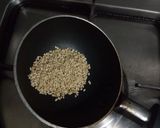 A picture of step 4 of Poha kheer.