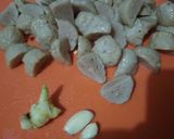 Foto langkah ke 1 dari resep Bakso Saos Tiram Kental.